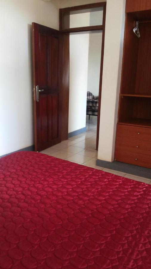 Westcliff Hotel Lira 外观 照片